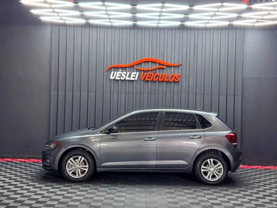 VOLKSWAGEN POLO 1.0 200 TSI COMFORTLINE AUTOMÁTICO VOLKSWAGEN POLO 1.0 200 TSI COMFORTLINE AUTOMÁTICO